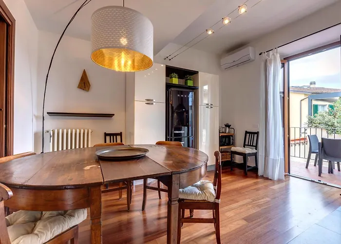 Malavolta Apartment By Mamo Florence